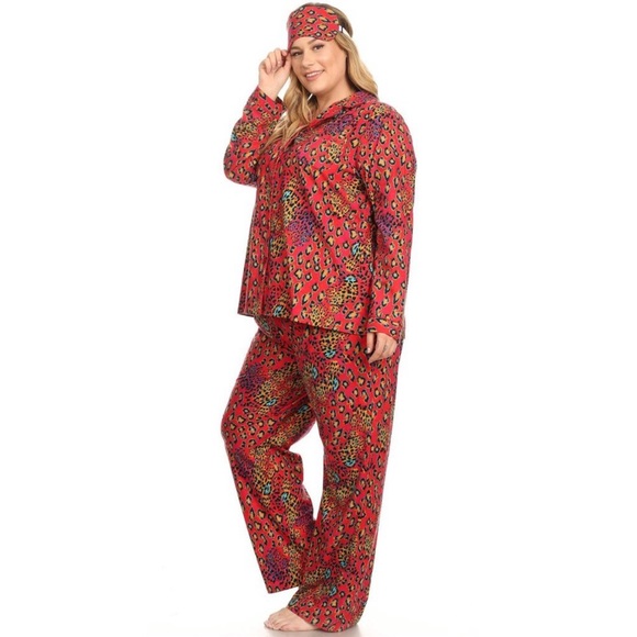 Plus Size š Leopard Print Pajama Set With Eye Maskš - Picture 3 of 4